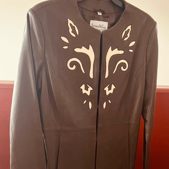 Brown Leather jacket by Pamela McCoy Collections. Women’s sz M. - Picture 4 of 16